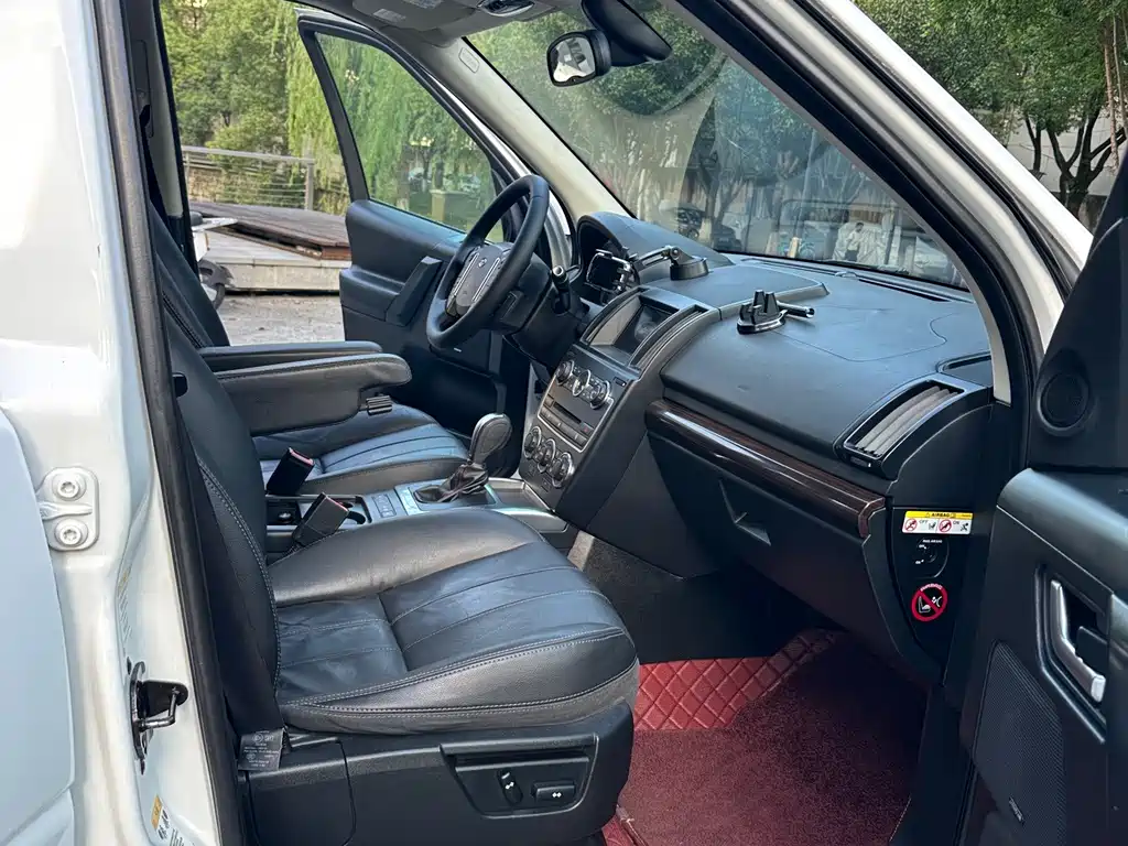 Land Rover Freelander 2 — миниатюра 12