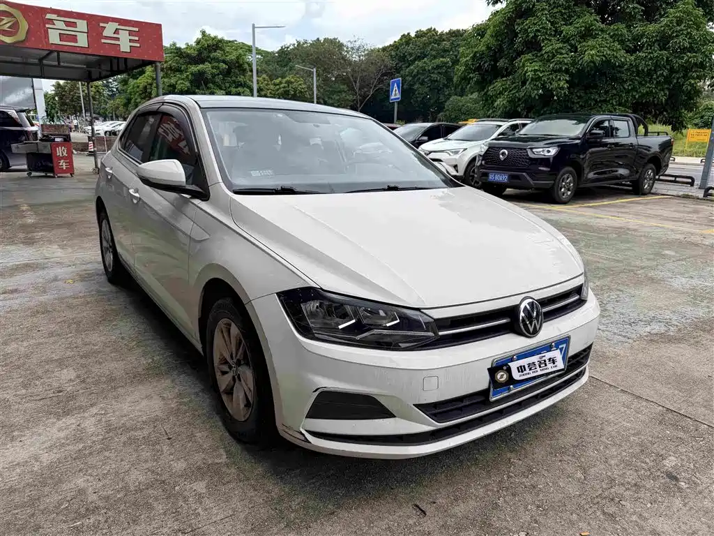 Volkswagen Polo 2021 Plus 1.5L AT