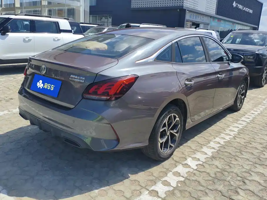 MG MG5 — миниатюра 3