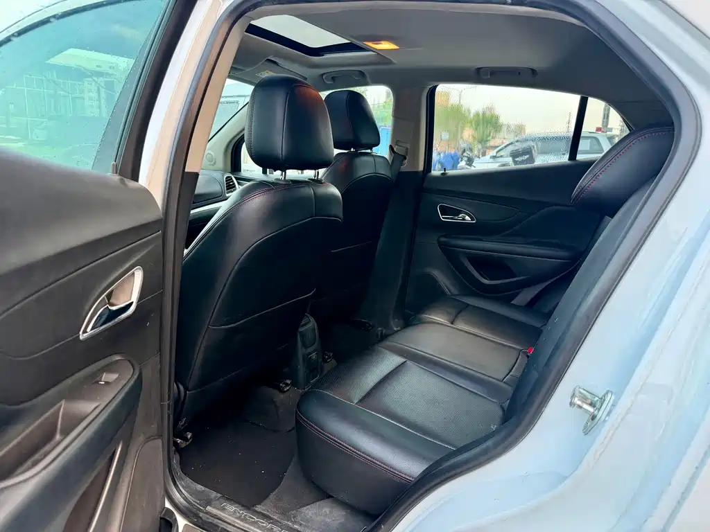 Buick Encore — миниатюра 5