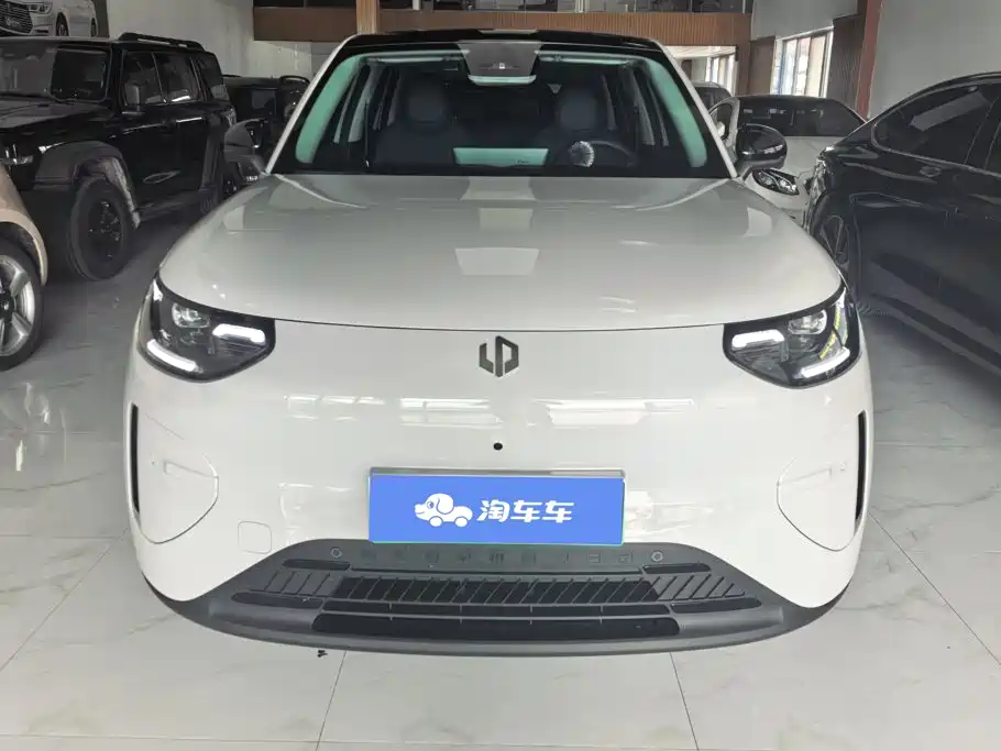 Leapmotor Leapmotor A10 — миниатюра 2