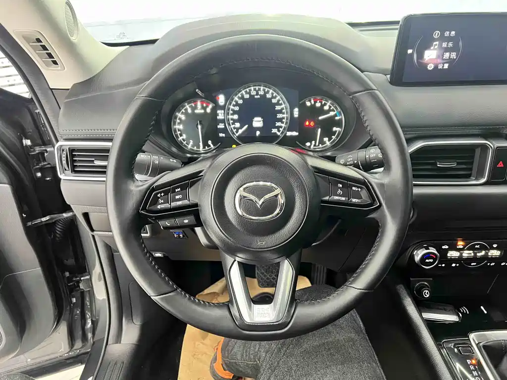 MAZDA CX 5