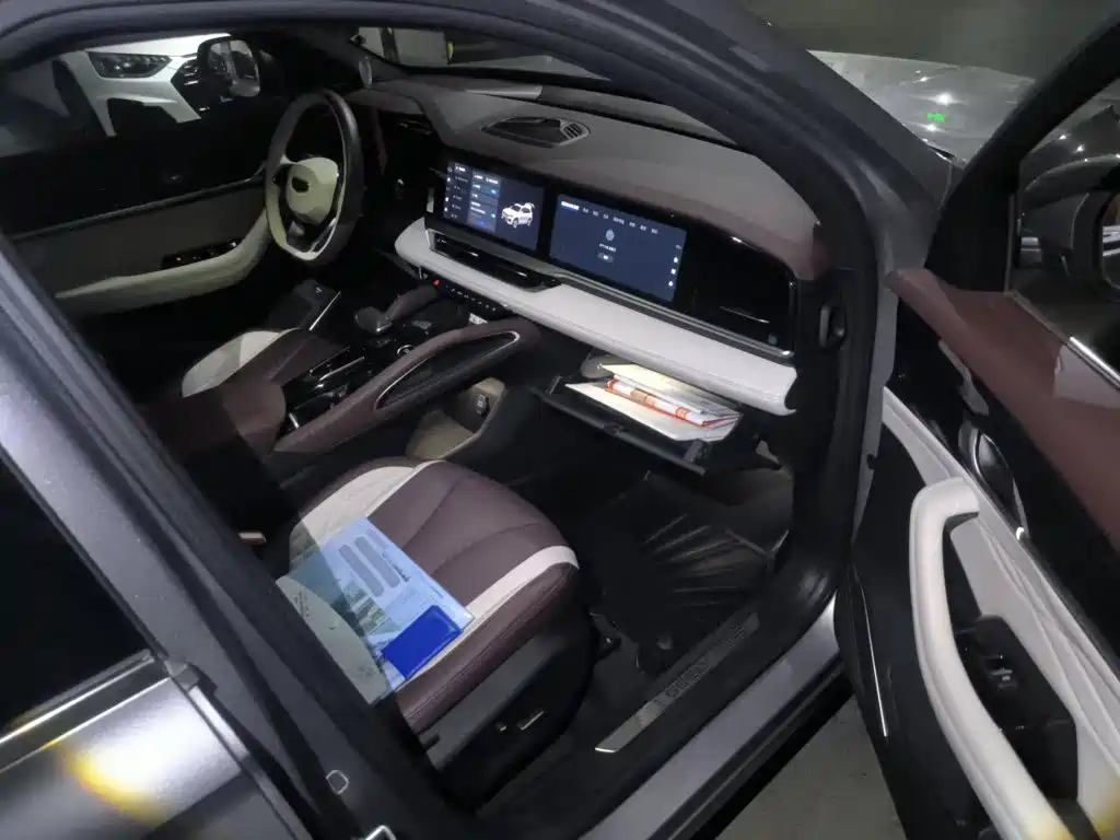 Geely Xingyue L — миниатюра 19