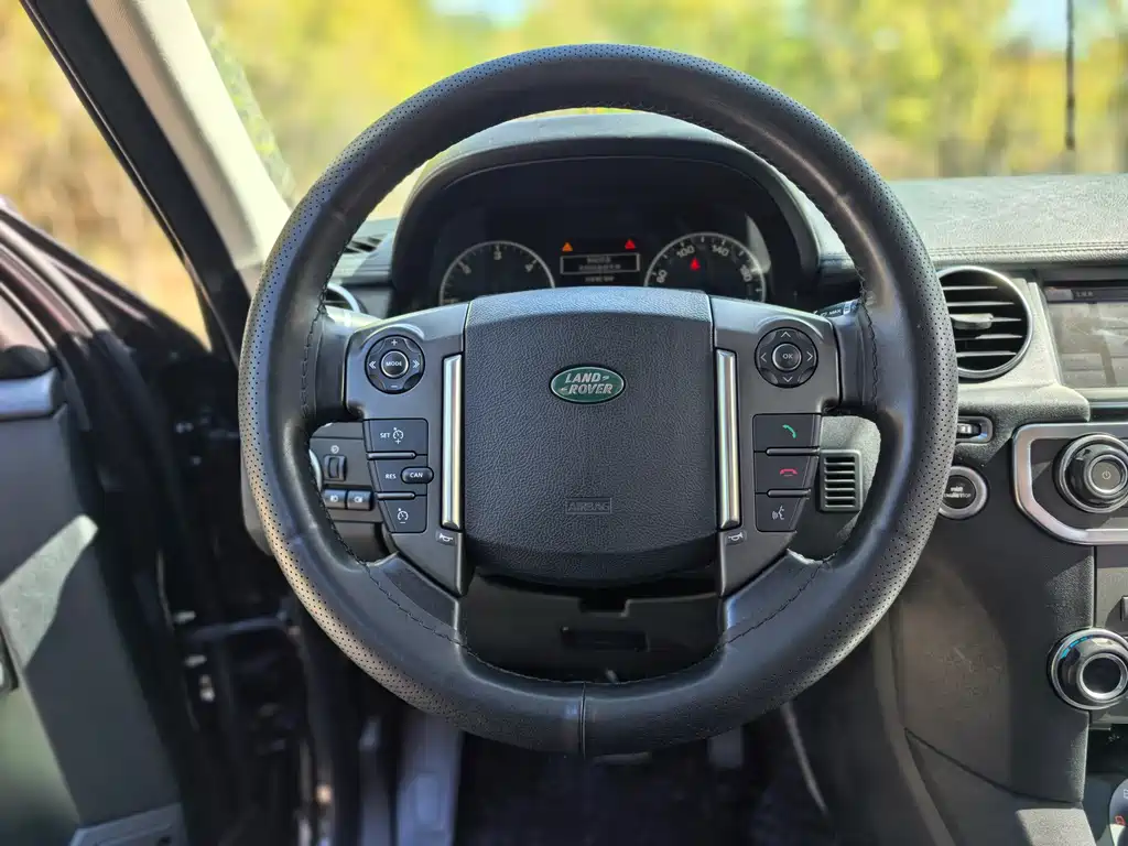 Land Rover Discovery — миниатюра 19