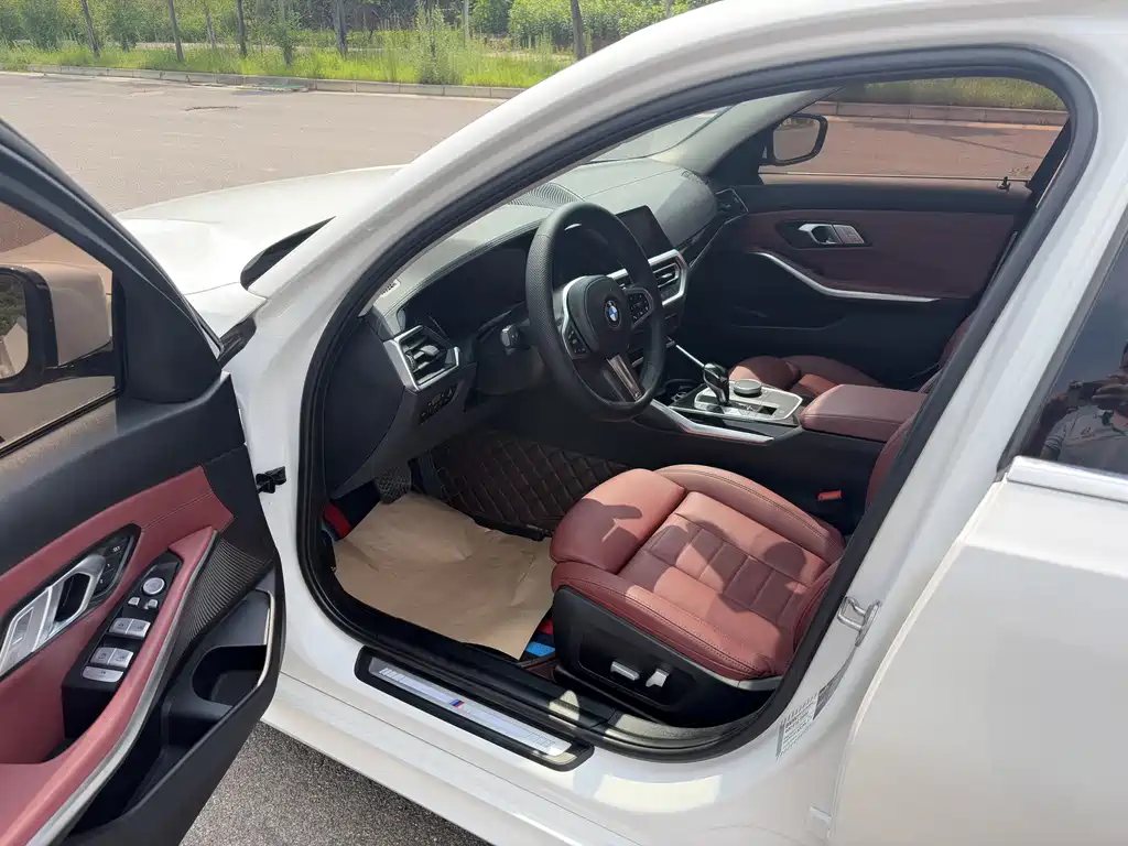 BMW 3 Series — миниатюра 7