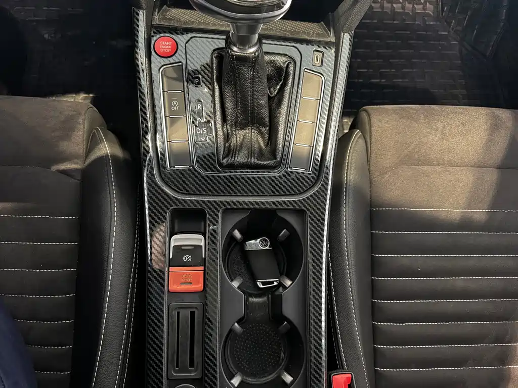 Volkswagen Magotan — миниатюра 10