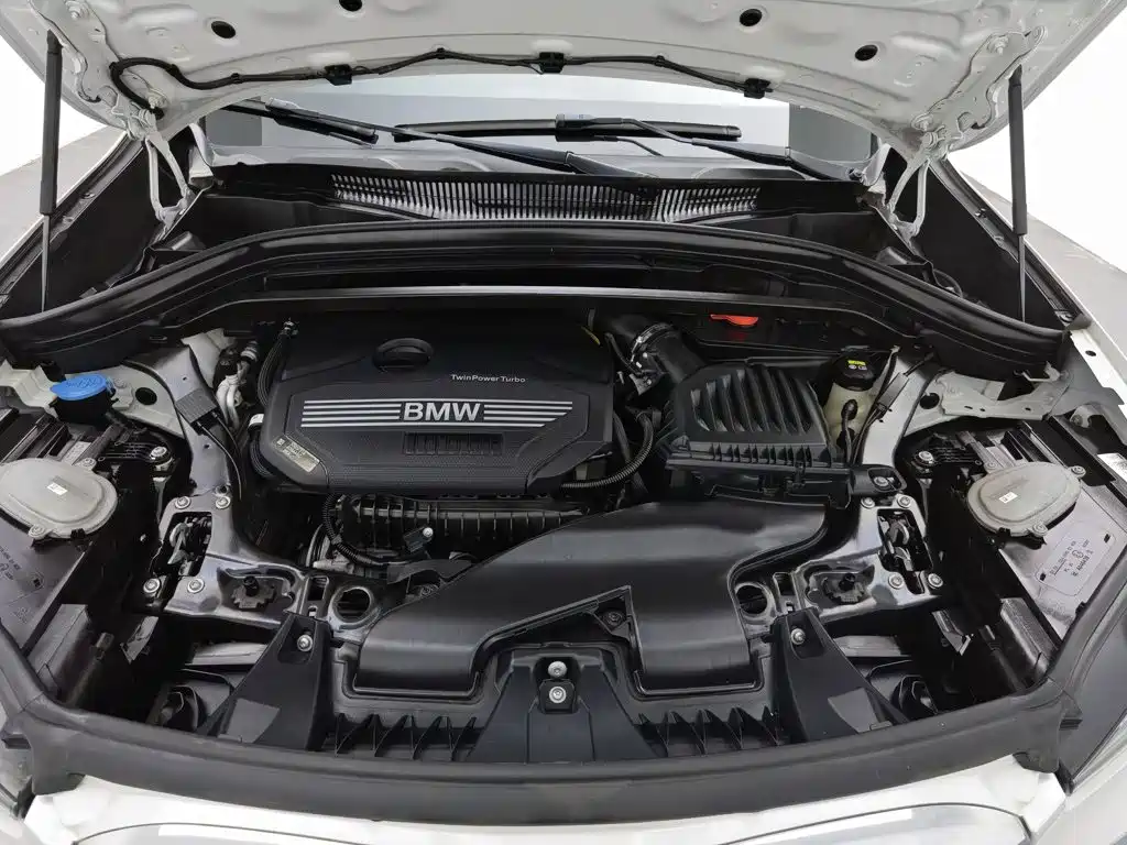 BMW X1 — миниатюра 6