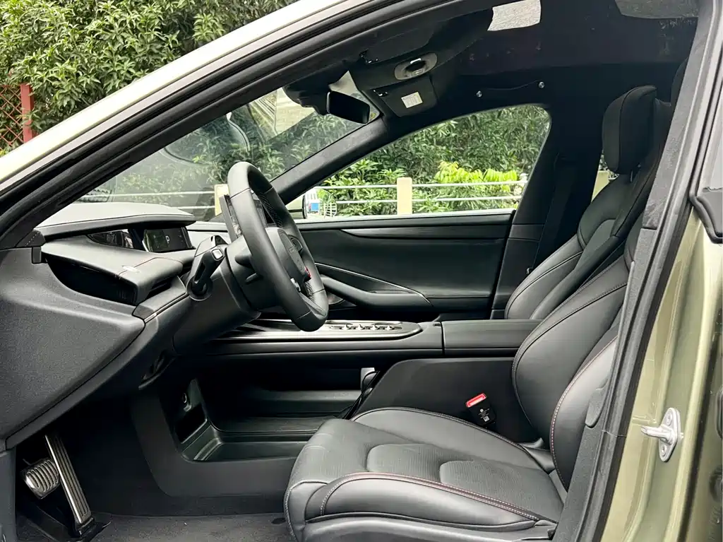 XIAOMI CAR XIAOMI SU7