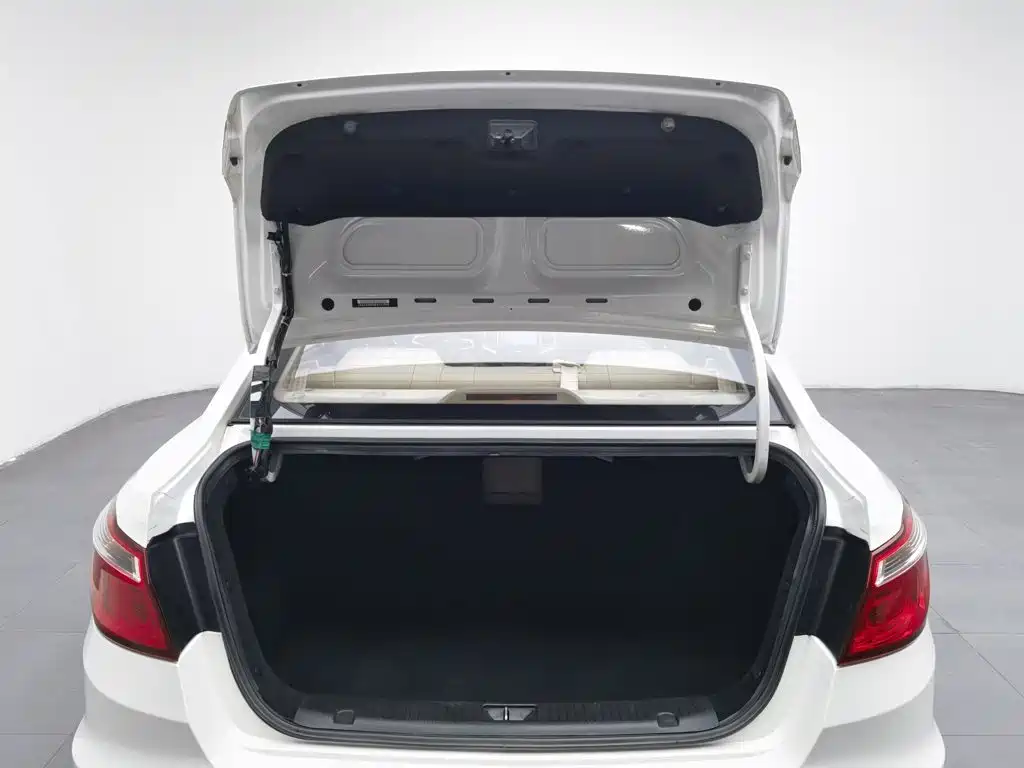 Changan Eado — миниатюра 16