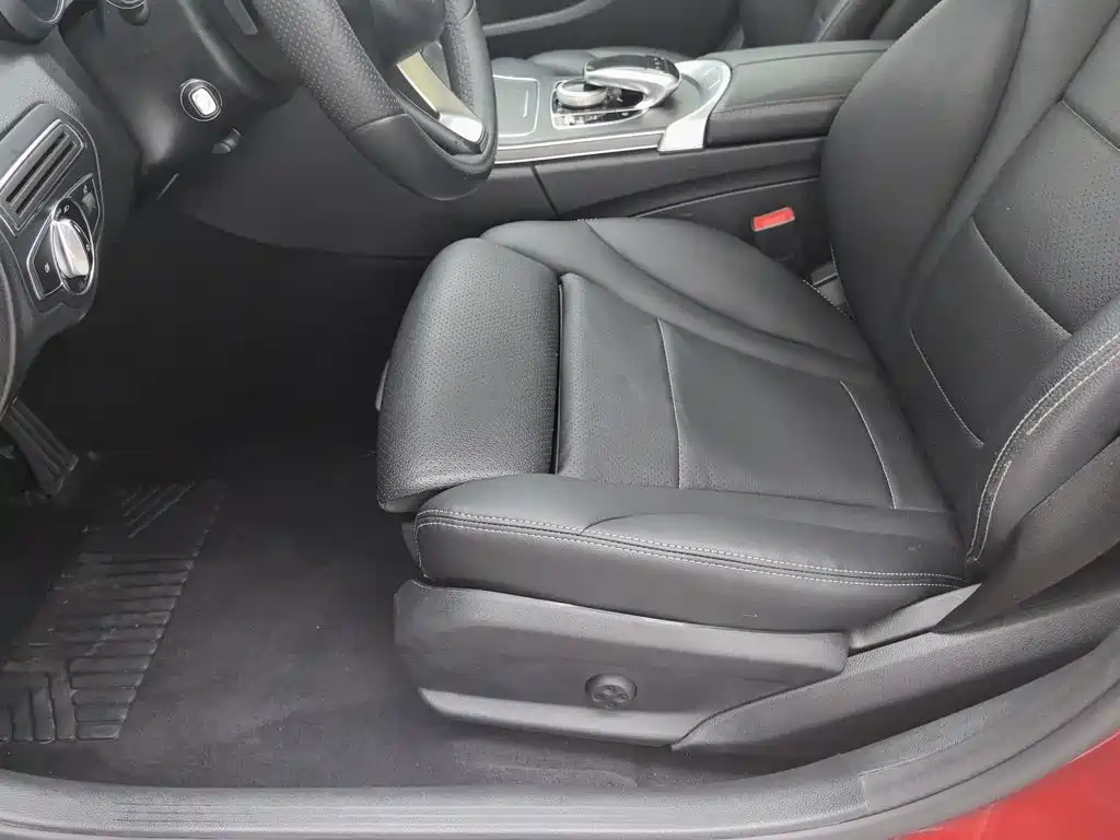 Mercedes-Benz C-Class — миниатюра 20