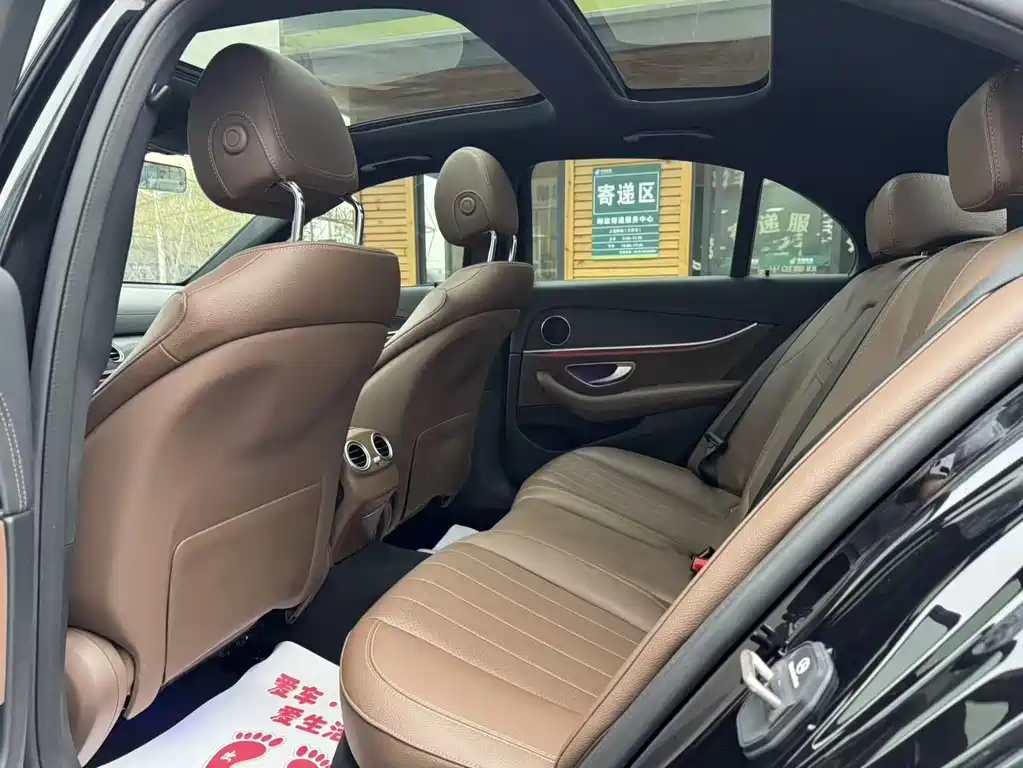 MERCEDES-BENZ E CLASS