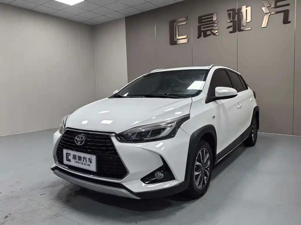 Toyota Yaris L