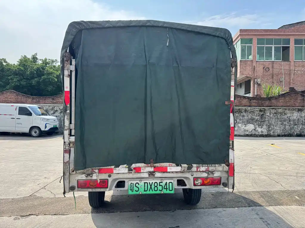 Yuan Cheng Yuan Cheng Xingxiang F1E — миниатюра 19