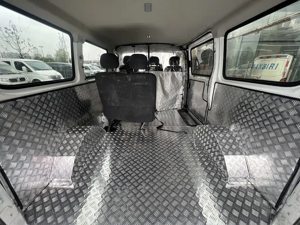 SAIC MAXUS XINTU V80