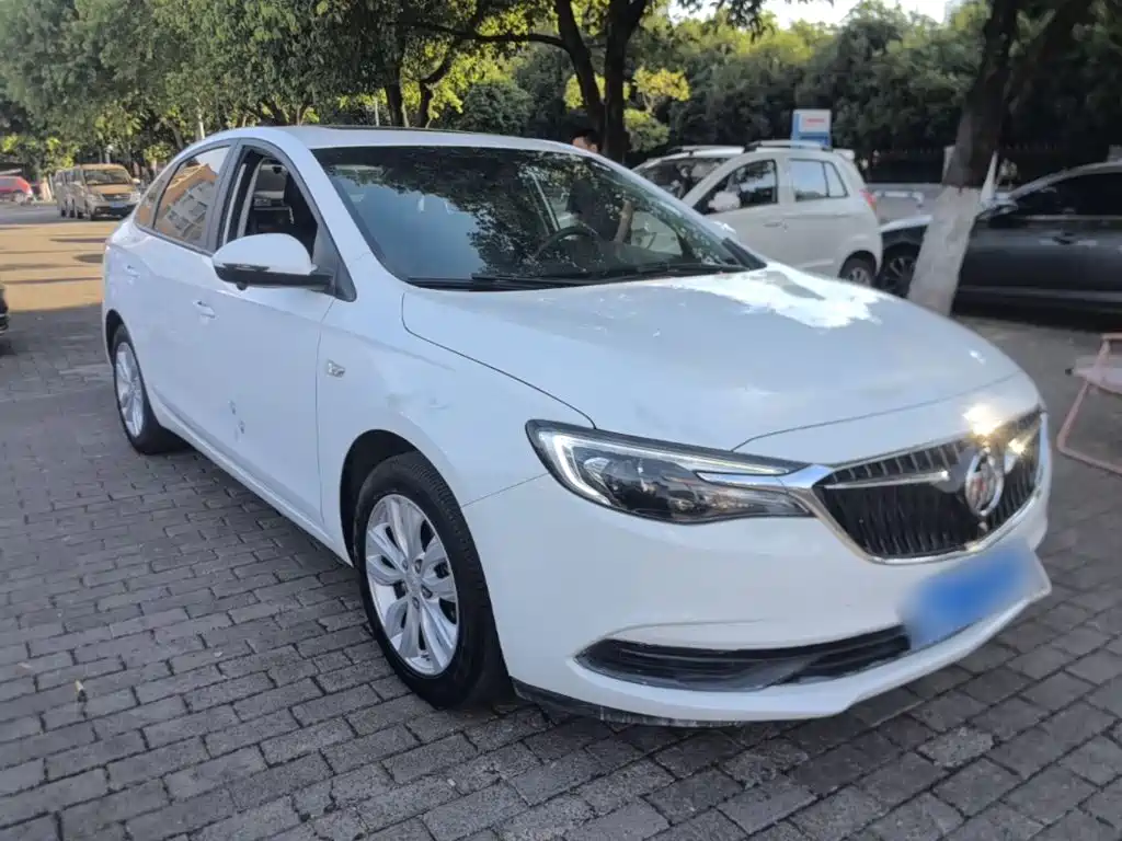 Buick Excelle — миниатюра 4