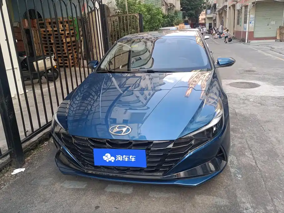 Hyundai Elantra — миниатюра 2