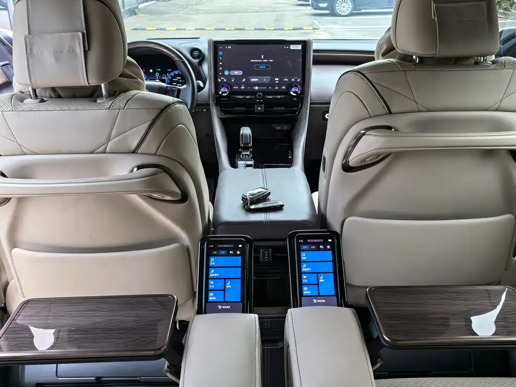 Toyota Alphard 2024 2.5L Premium
