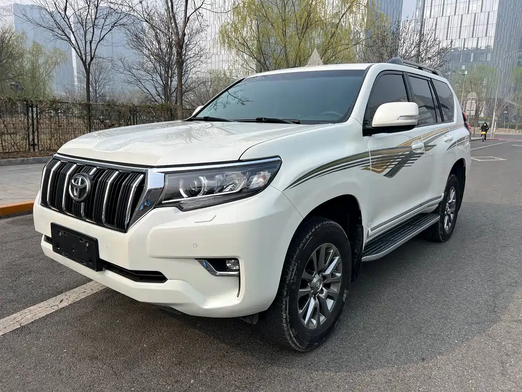 Toyota Prado 2018