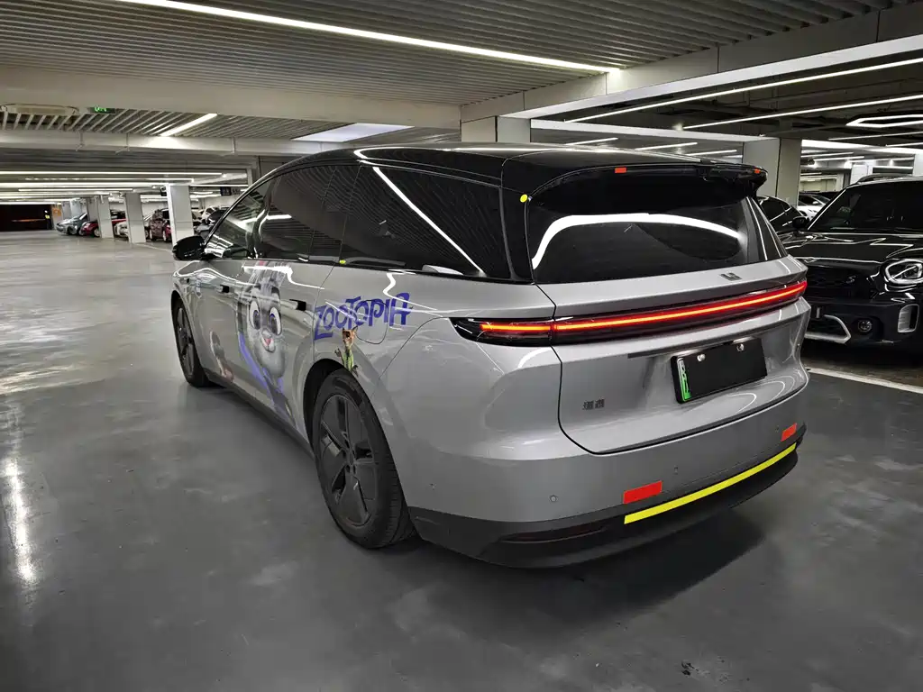 Li Auto Li i8 — миниатюра 17