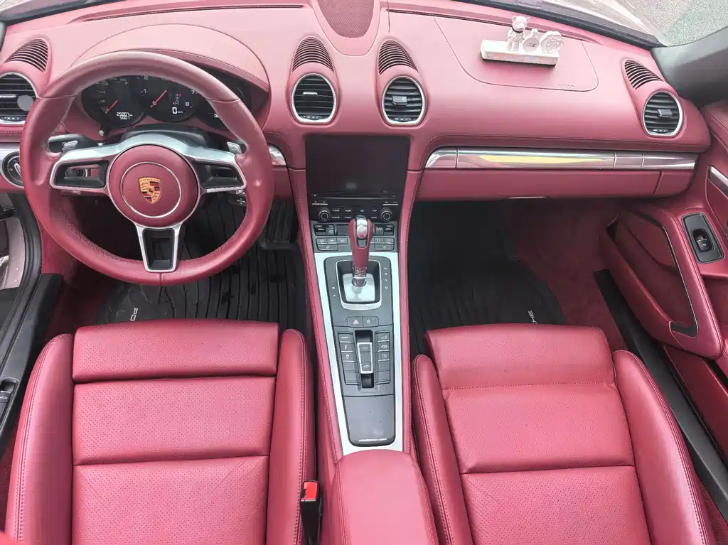 Porsche 718 2022 Boxster 2.0T