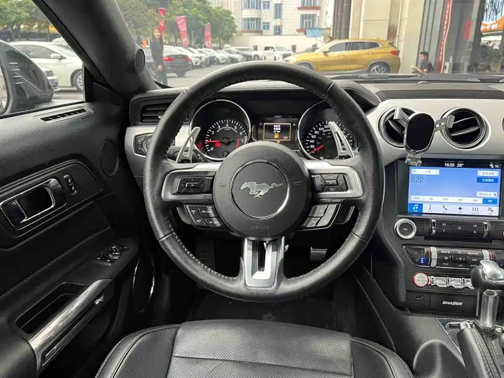 Ford Mustang 2016 2.3T