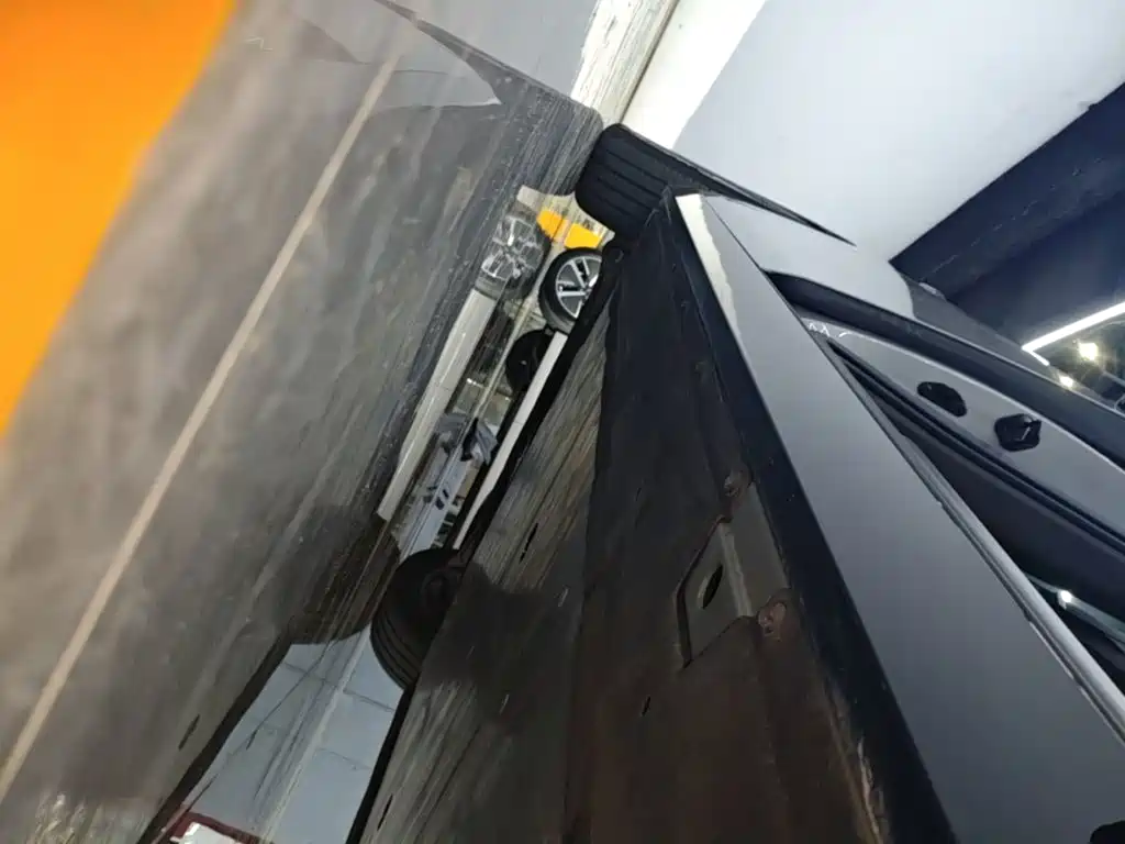 Li Auto Li MEGA — миниатюра 22