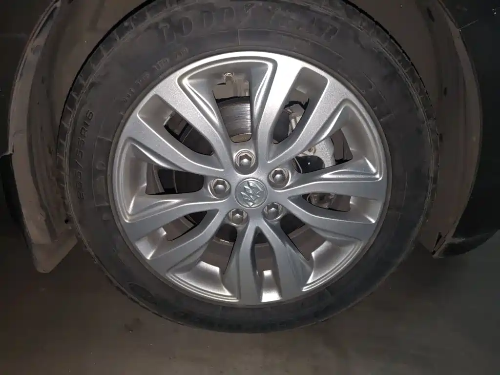 Buick Excelle — миниатюра 24