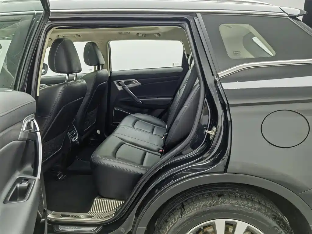 Geely Boyue — миниатюра 15