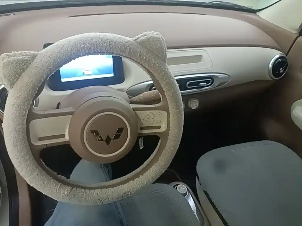 Wuling Mini EV MINIEV 2025