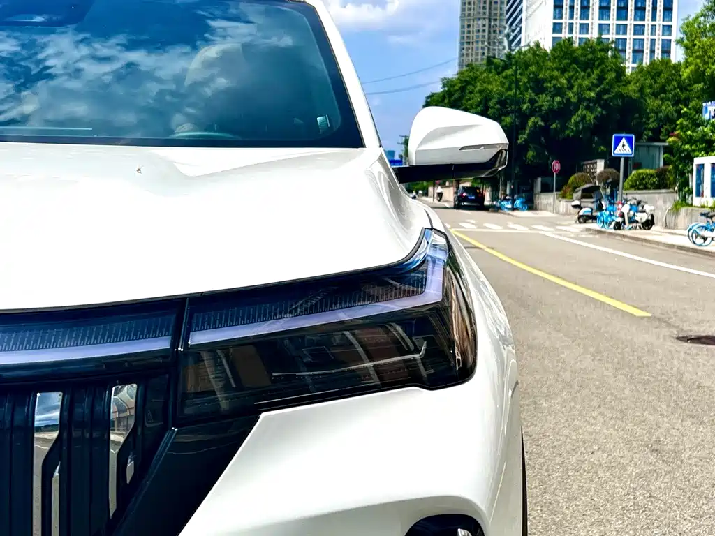 Geely Boyue L — миниатюра 4