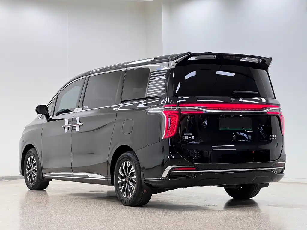 Hongqi HQ9 PHEV 2024 2.0T