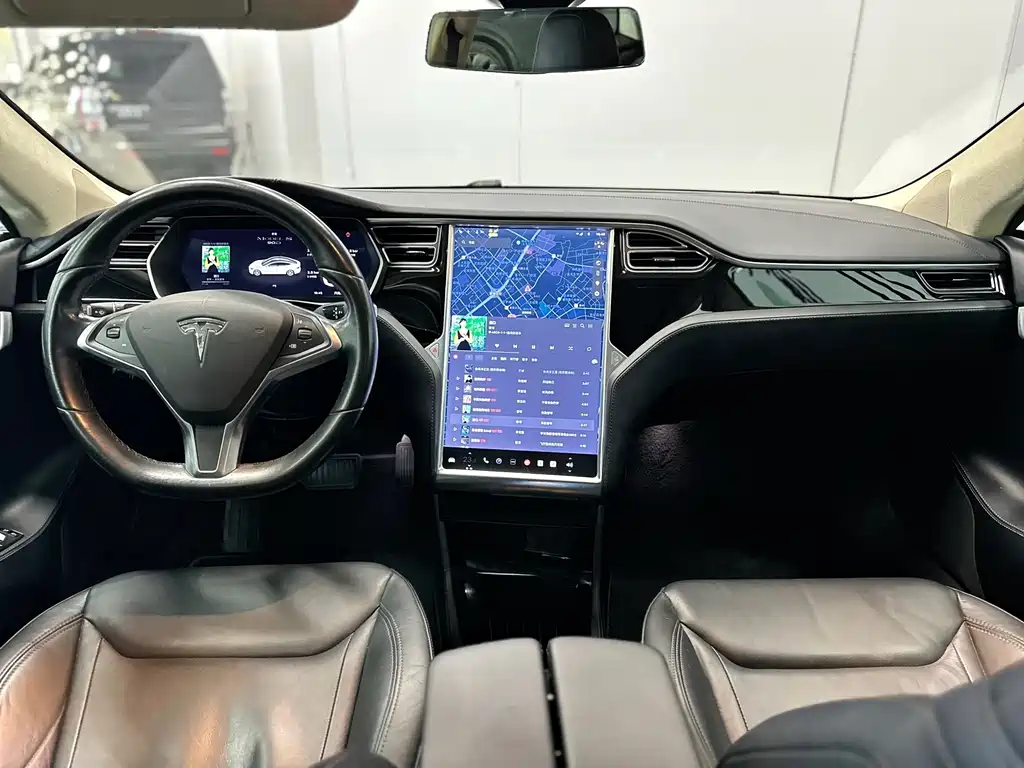 TESLA MODEL S