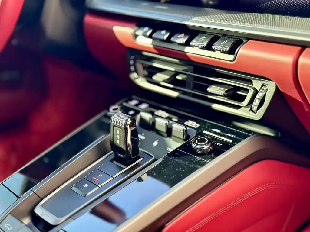 Porsche 911 — миниатюра 12
