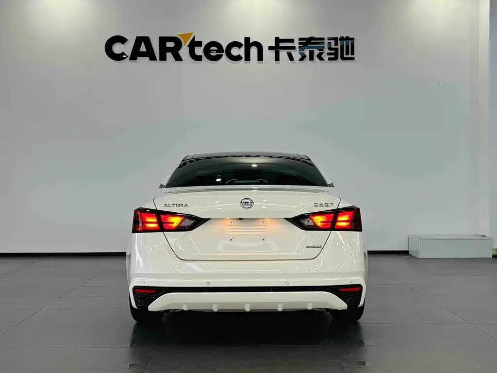 Nissan Teana — миниатюра 6