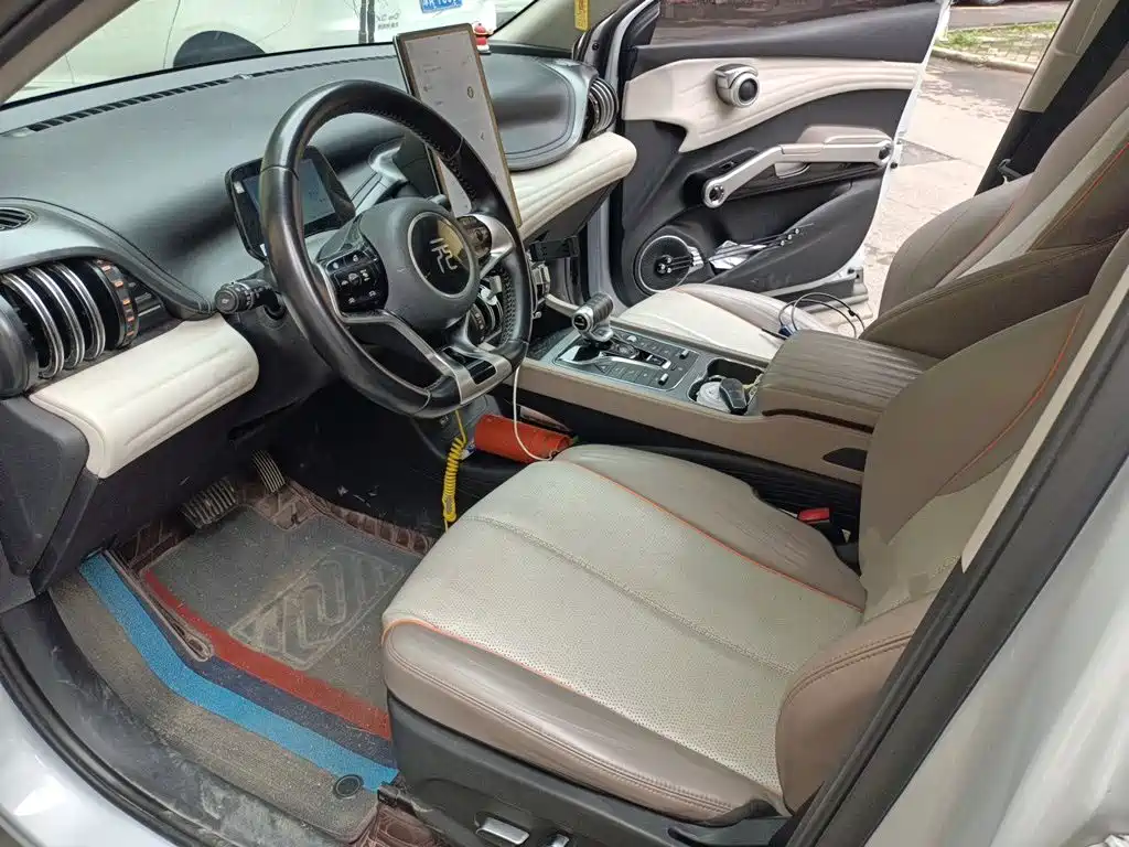 BYD Yuan Plus — миниатюра 11
