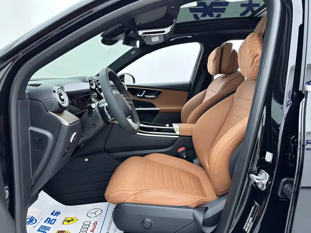 Mercedes-Benz GLC 2024 GLC 300 L 4MATIC 5 мест