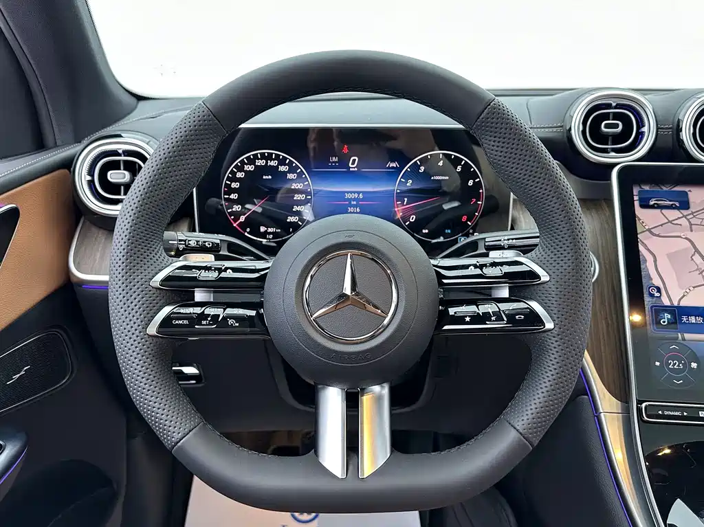 Mercedes-Benz GLC 2024 GLC 300 L 4MATIC 5 мест
