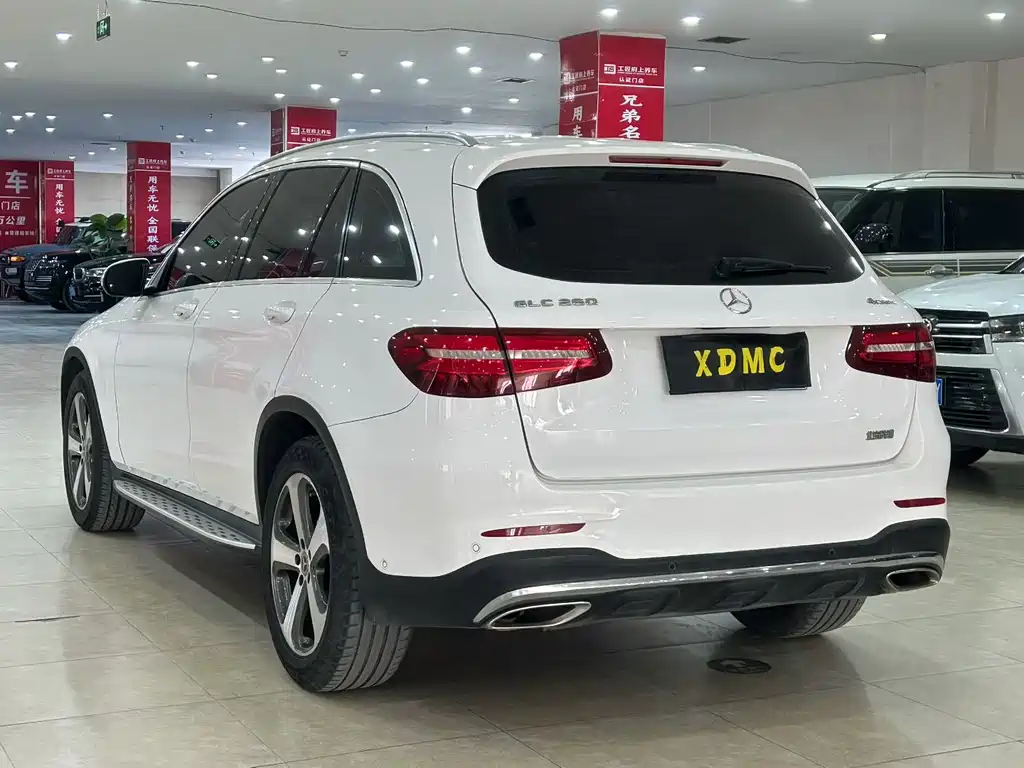 Mercedes-Benz GLC 2017 GLC 260 4MATIC Luxury