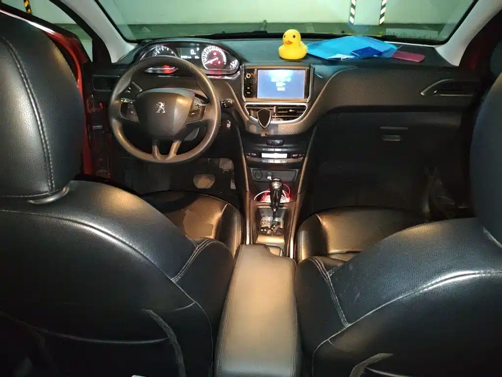 Peugeot 2008 — миниатюра 5