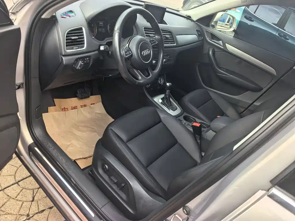 Audi Q3 2015 35 TFSI