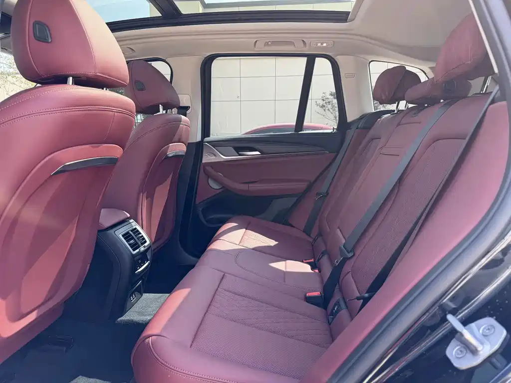 BMW X3 — миниатюра 6