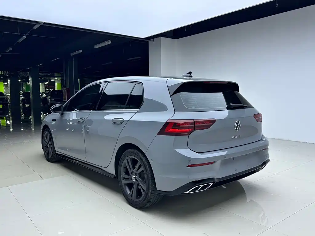 Volkswagen Golf — миниатюра 4