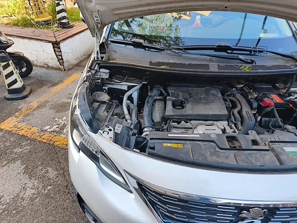 Peugeot 5008 — миниатюра 20