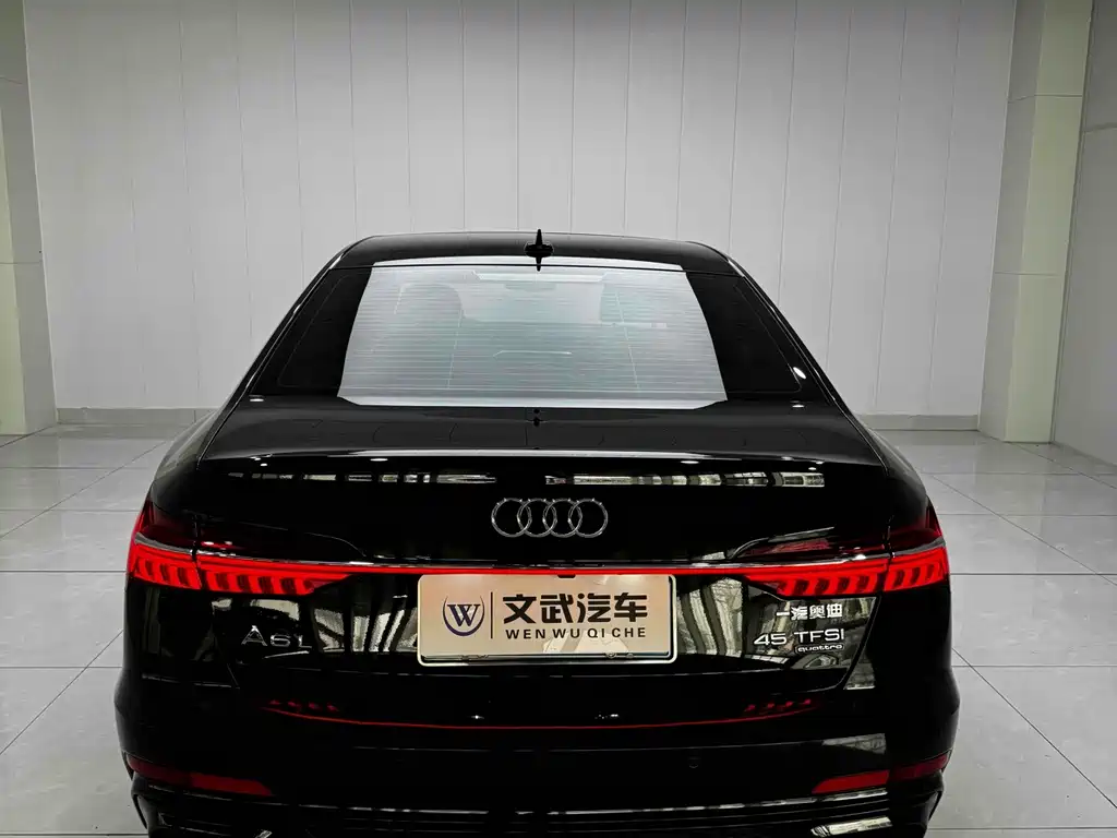 Audi A6L — миниатюра 4