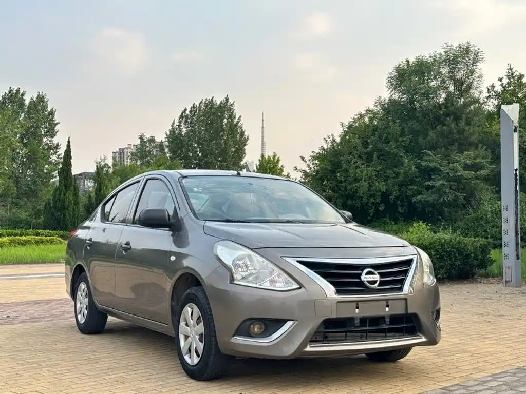 Nissan Sunny — миниатюра 3