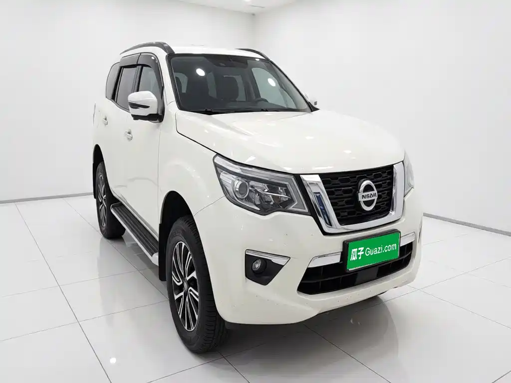 Nissan Terra — миниатюра 24