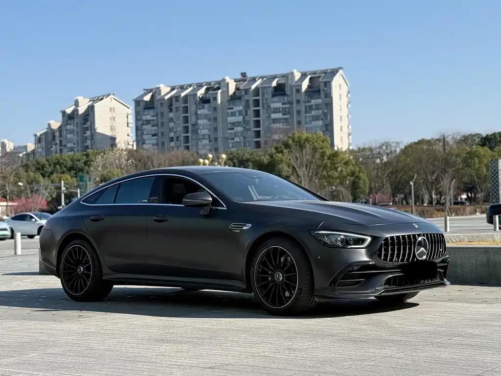 MERCEDES-BENZ AMG GT