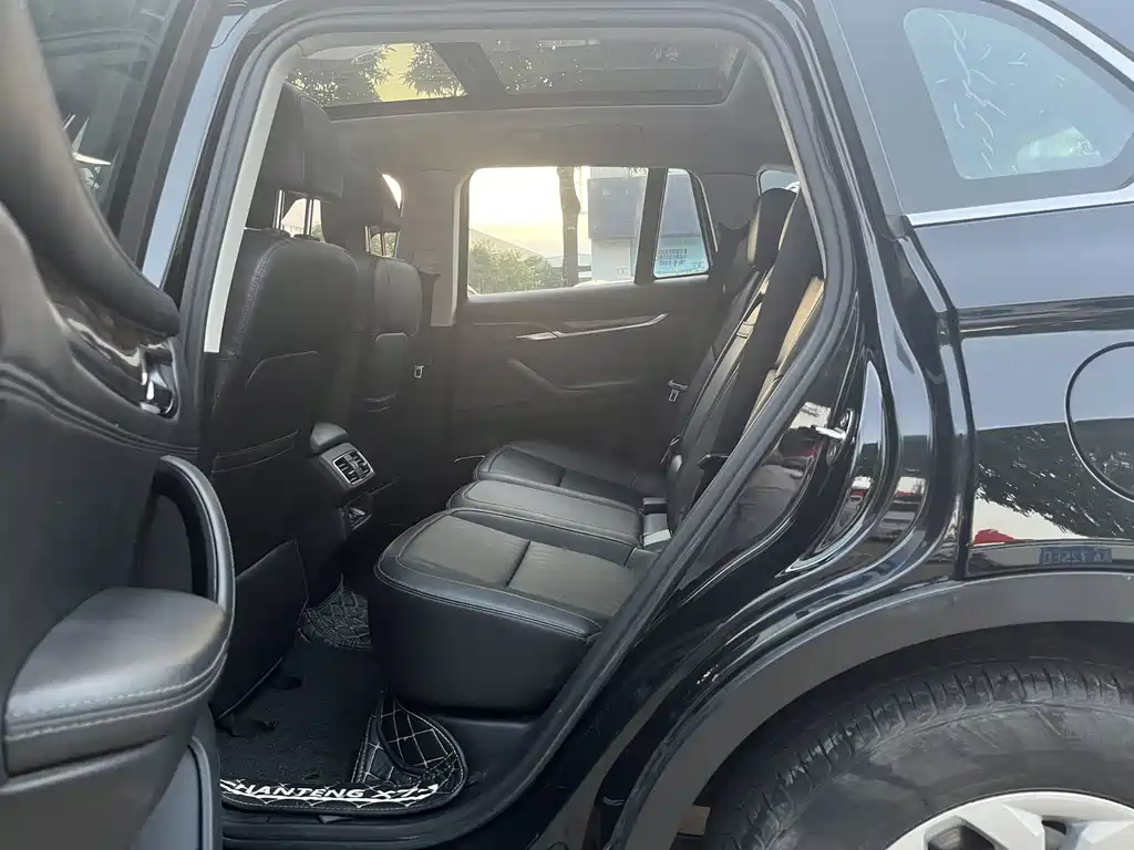 HANTENG MOTORS HANTENG X7