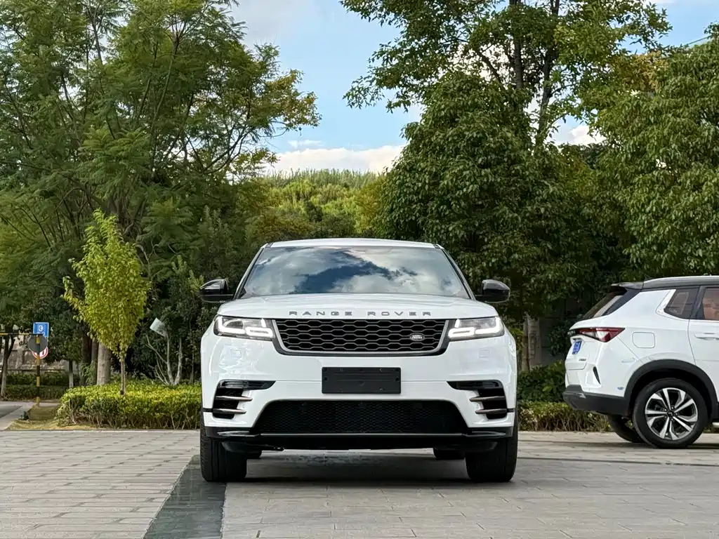 Land Rover Velar — миниатюра 2