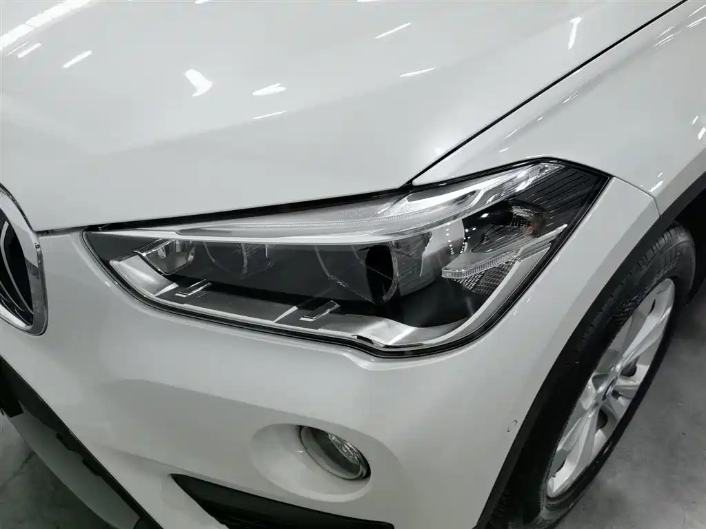 BMW X1 2016 sDrive18Li Premium